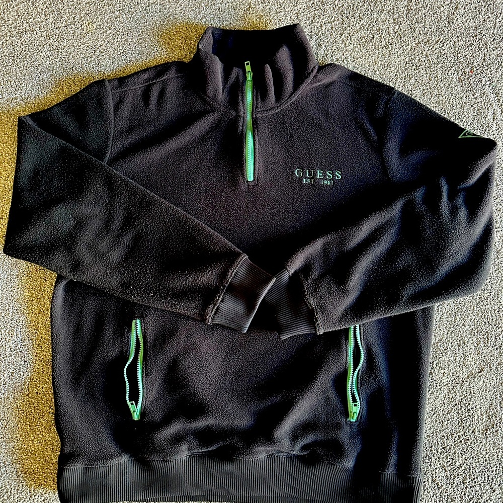 Guess Quarter Zip Pull Over XL